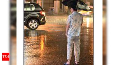 Chinese city shames people for wearing pyjamas in public - Times of India