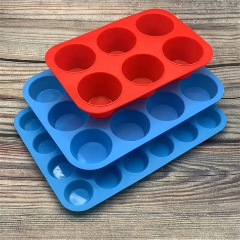 Amazon Best Seller Microwave Safe 12 Cup Silicone Muffin Pan,Non-stick ...