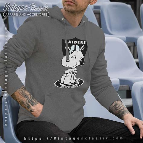 Snoopy Tattoo Las Vegas Raiders Shirt - Vintagenclassic Tee