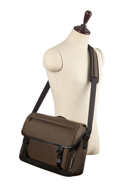 Samsonite Red Ellwood Messenger Bag