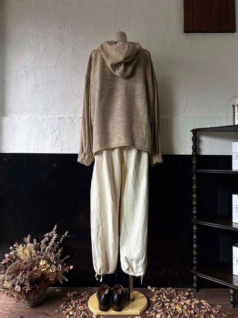 VERBA VESTI cucullo | TALE COCOON