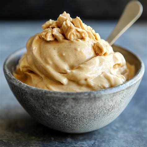 Peanut Butter Greek Frozen Yogurt - The Comfort Spoon