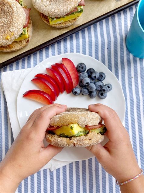 Healthy Breakfast Sandwiches (Freezer Friendly) - Happy Kids Kitchen by ...