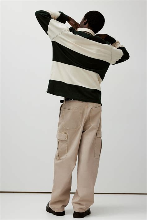 - Baggy Fit Cargo trousers - Beige - Men | H&M IN