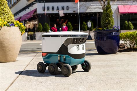 Food Delivery Robots Rolled Out at Mosaic in Fairfax, Virginia