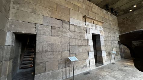 Visita al Templo de Debod en Madrid, un atardecer mágico • planDviajero