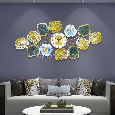 Metal Body Golden, Green, Blue Color Aquamarine Leaf Design Wall Clock ...