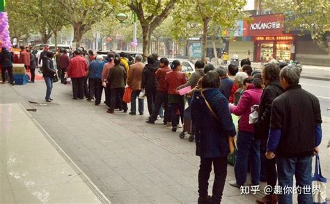 领鸡蛋诱骗35名老人共1.2万最新素材