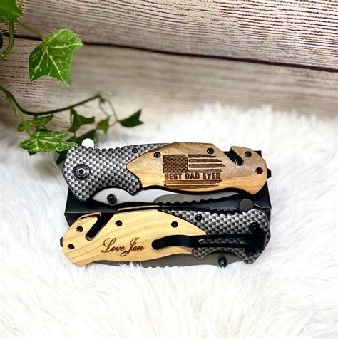 Engraved Personalized Pocket Knife – Willow Branch Place