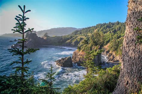 10 Stunning Places On The Oregon Coast That Look Like Something From A ...