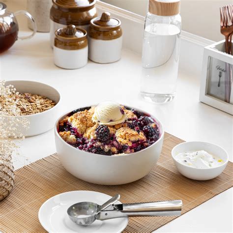 Titanic Treat Cream Serving Bowl, 1L | Claymistry