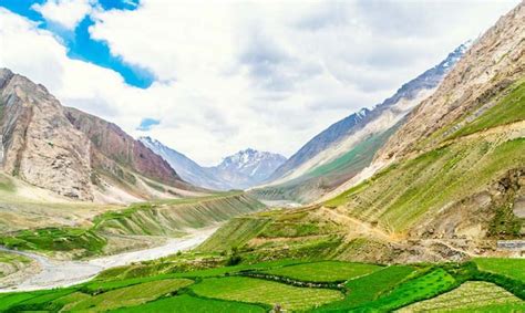 Best time to visit Tabo village in Spiti Valley