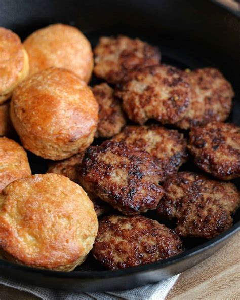 Homemade Chicken Breakfast Sausage (60 Calories & 0 SmartPoints)