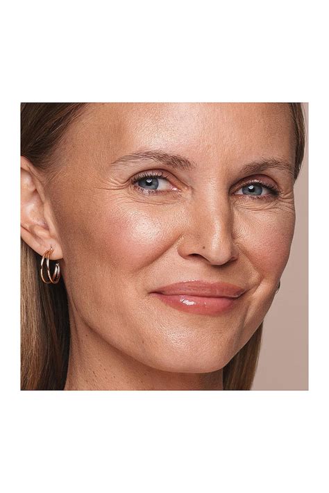 Jouer Cosmetics Powder Highlighter in Citrine | REVOLVE