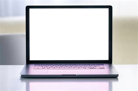 Computer with No Background 的图像结果