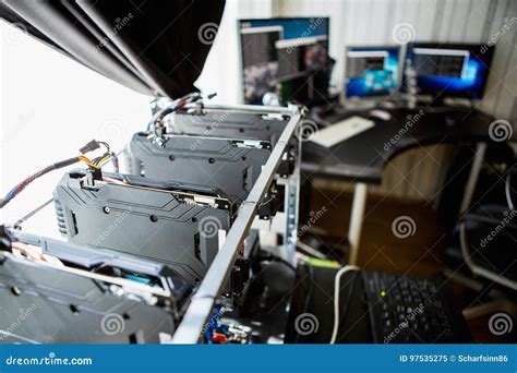 Bitcoin Mining Computer 的图像结果