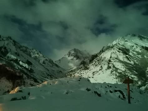 El riesgo de aludes en los Picos de Europa aumenta de cara al fin de ...