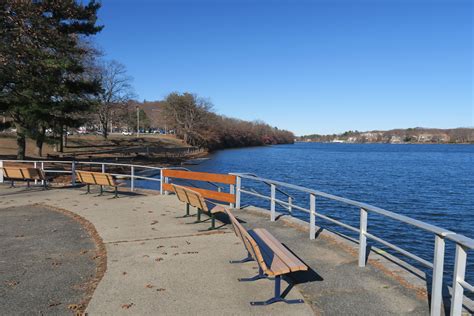 Quinsigamond State Park, a Massachusetts State Park located near Acton ...