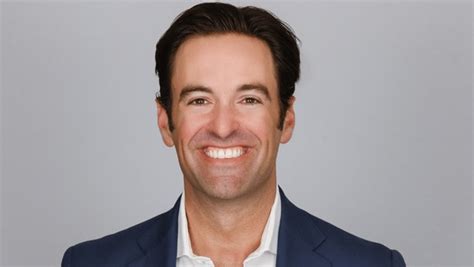 Elex Michaelson Hosting CNN Late Night News Show