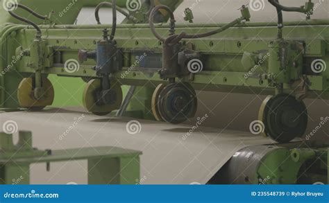 Old Paper Machine 的图像结果