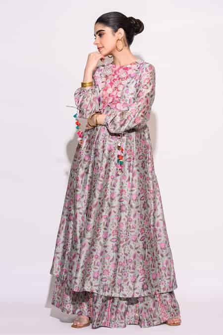 Buy Grey Silk Embroidery Floral Crew Neck Yoke Kurta And Sharara Set ...