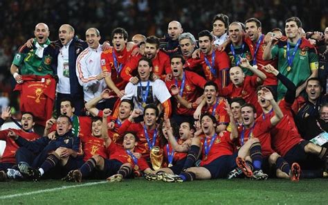 西班牙足球国家队明星_西班牙国家队足球历史 - 随意优惠券