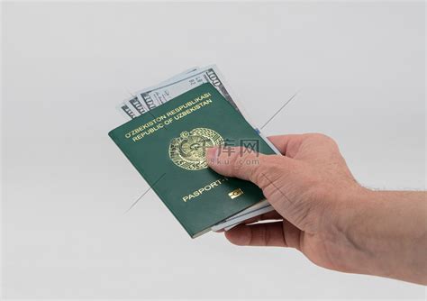 与吉尔吉斯斯坦、哈萨克斯坦和乌兹别克斯坦邮票的护照 库存照片. 图片 包括有 聚会所, 文件, 迁移, 东部 - 115933286