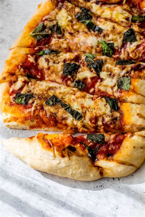 Flatbread Pizza – WellPlated.com
