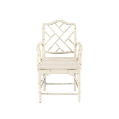 Stylish Classicly Crafted Dayna Arm Chair
