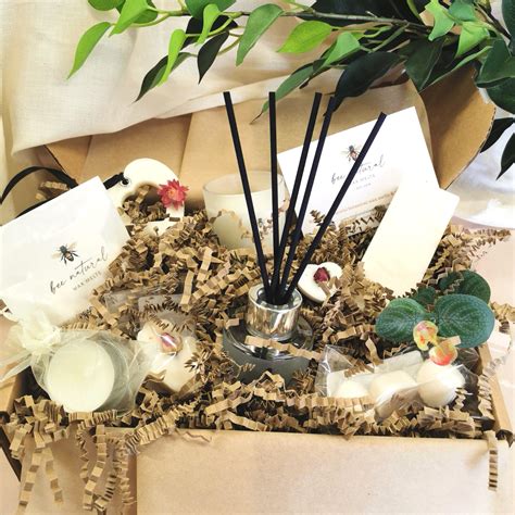 Monthly Subscription Box - Bee Natural Wax Melts