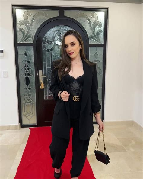 Escarleth Palacios - Age, Height, Net Worth, Bio, Boyfriend, Wiki