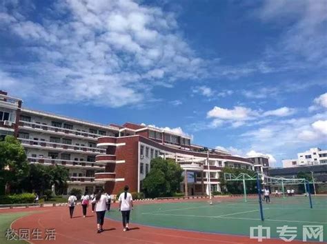 2018届高中毕业生风采 - 福建省福州华侨中学