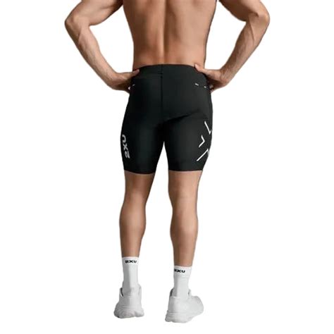 2XU Core 8 inches Men's Triathlon Short (Black) – BUMSONTHESADDLE