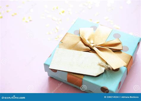 Gift Box with Empty Gift Card Stock Illustration - Illustration of hand ...
