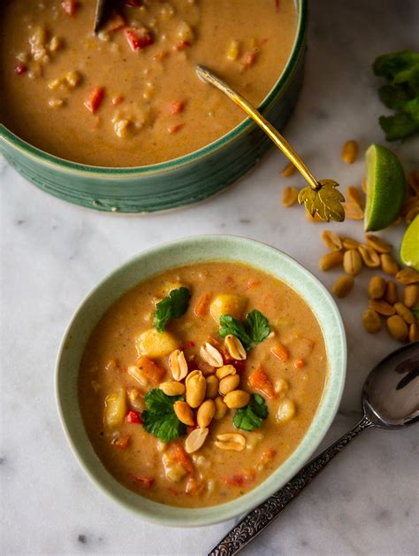 Sopa de mani- Ecuadoriansk/Boliviansk soppa på Zeinas vis - Zeinas Kitchen