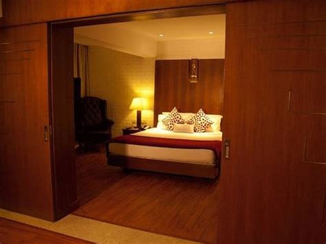 VMD Studio | SFO Hotel and Suites