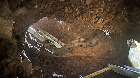 Arizona border agents uncover 2nd tunnel in 5 days