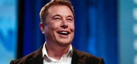 Elon Musk Took Cheeky Dig At WhatsApp’s Security Issues & It Must Have ...