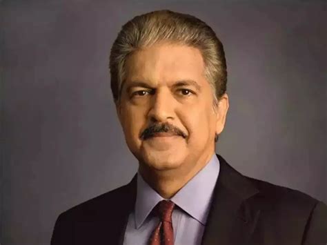Anand Mahindra Shares Video Of Him Using E-Rupee