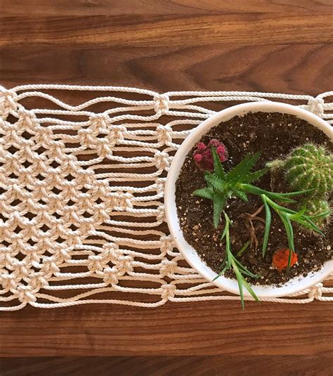 DIY Macrame Table Tutorial 的图像结果