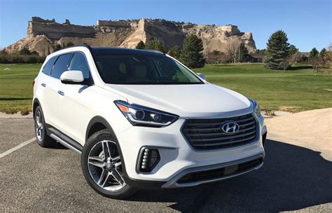 2017 Hyundai Santa Fe Sport Review: Updated Styling. Balanced. Sporty?