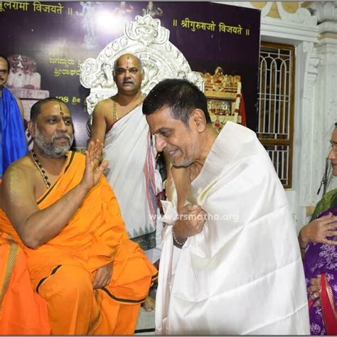 Shiva Rajkumar: ಪತ್ನಿ ಸಮೇತರಾಗಿ ರಾಯರ ದರ್ಶನ ಪಡೆದ ಶಿವಣ್ಣ, ಮಗಳು ನಿವೇದಿತಾ ...