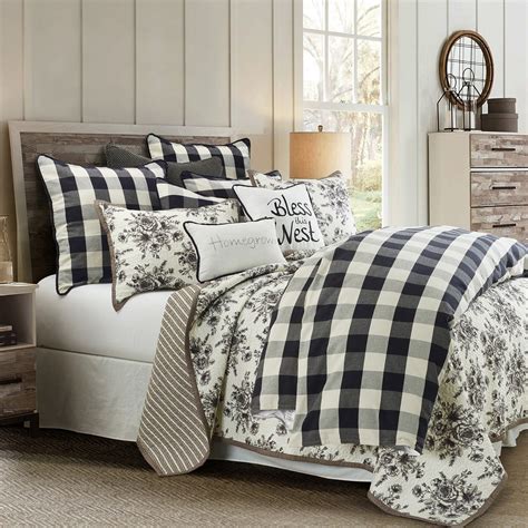 HiEnd Accents Camille Comforter Set, Full, Black, White, 3PC ...