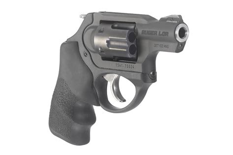 Smith & Wesson 327 - For Sale, Used - Very-good Condition :: Guns.com
