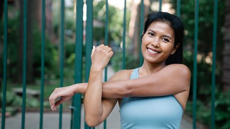 Effective Arm and Shoulder Exercises for Women - Custom Curves | The ...