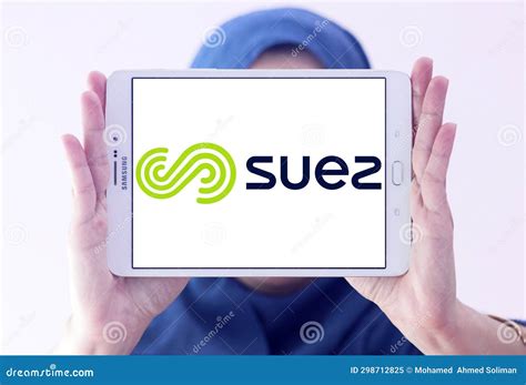 Suez group logo editorial image. Image of france, economy - 298712825