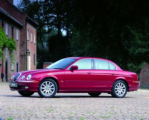 Jaguar S-type : essais, fiabilité, avis, photos, prix