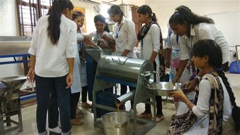 Fruits & Vegetable Processing | National Skill Training Institute(W)
