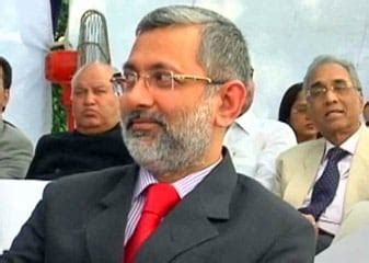 Upset Supreme Court Judge Skips PMs Dinner Meet But Nitish Kumar ...
