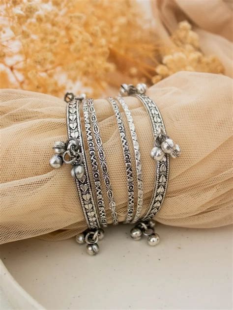 Buy Traditional Oxidised Black Silver Bangles Online - Ishhaara